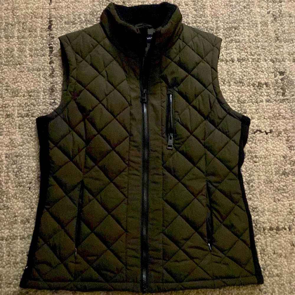 Andrew Marc brown vest